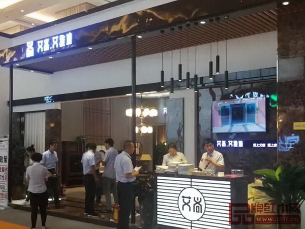 1527659935231381.jpg 20180529192428_8861.jpg